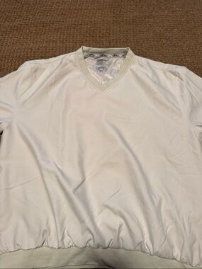 Vintage Callaway Cream V-Neck Golf Pullover
